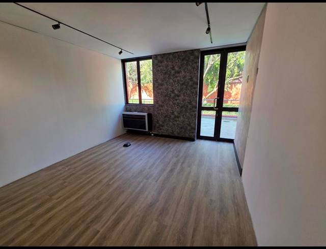 BUSINESS PROPERTY TO RENT IN FAERIE GLEN